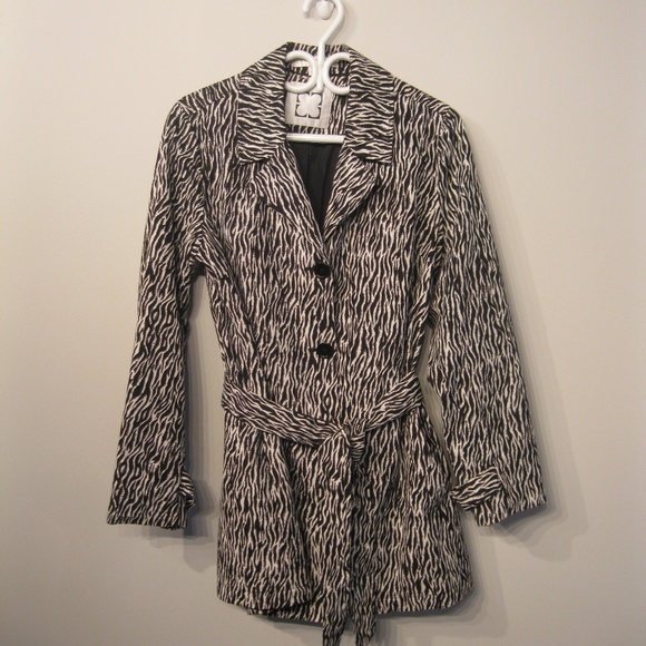Liz Claiborne Animal Print Coat Medium - Picture 2 of 8